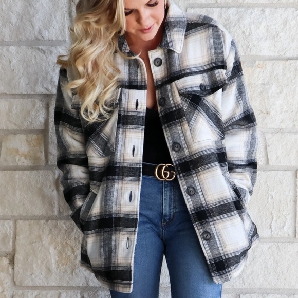 Love Tree Tops - Love Tree Fleece Lined Plaid Oversized Western Chore Jacket Shacket Coat Med H